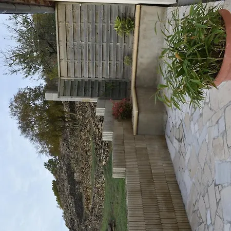 Les Palmiers Des Causses בית נופש